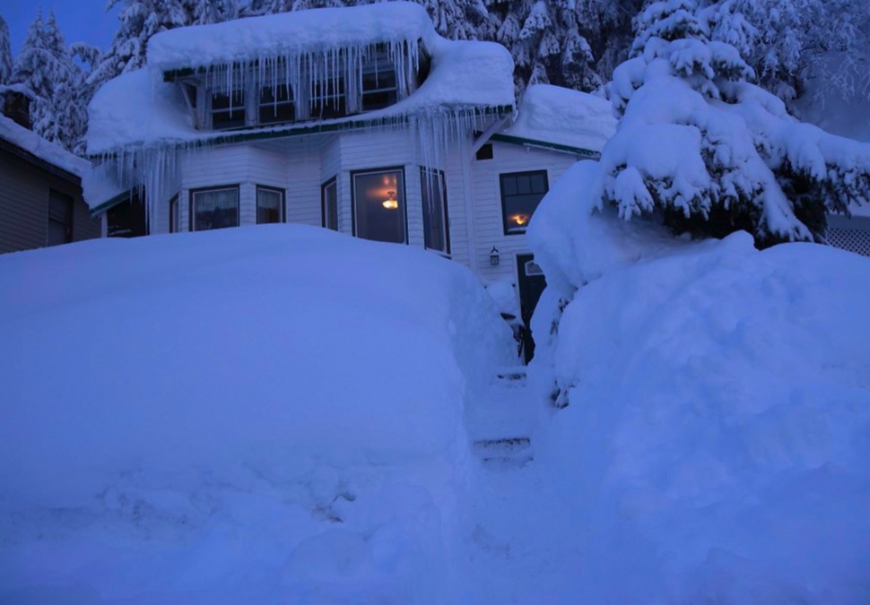 Alaskan town has 176 inches of snow on the ground / Boing Boing