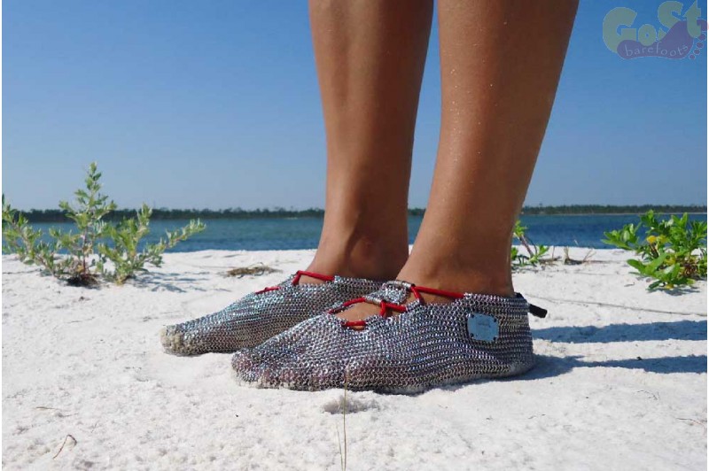 Chainmail running shoes / Boing Boing Chainmail running shoes / Boing Boing
