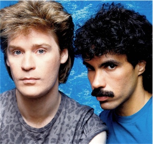 Daryl-Hall-John-Oates-The-Very-Best-Of-Daryl-Hall-John-Oates-Front-1