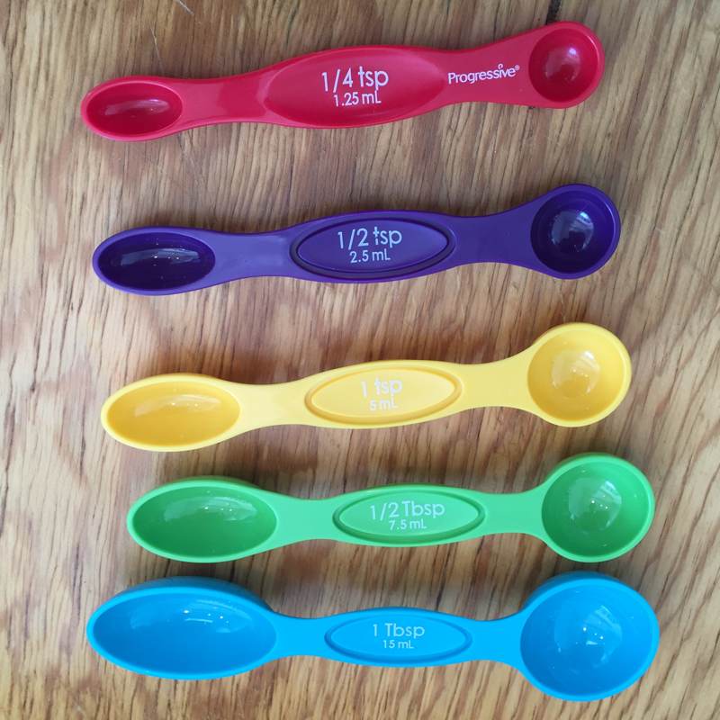Snap fit plastic measuring spoons Boing Boing