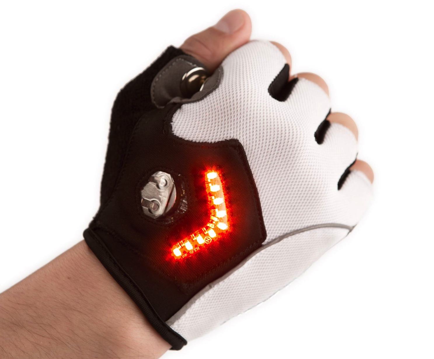 LED turn signal cycling gloves / Boing Boing