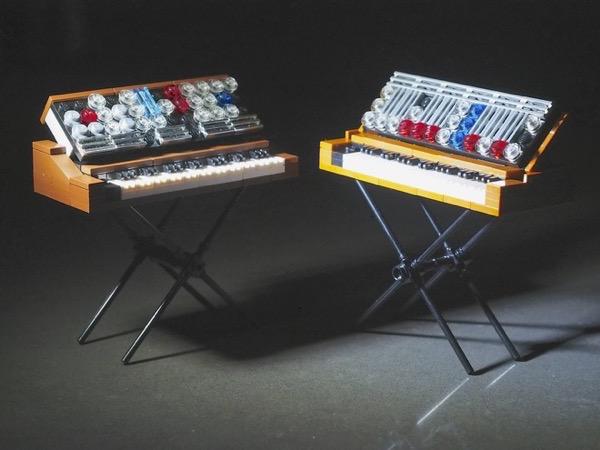 minimoog-lego9.jpg