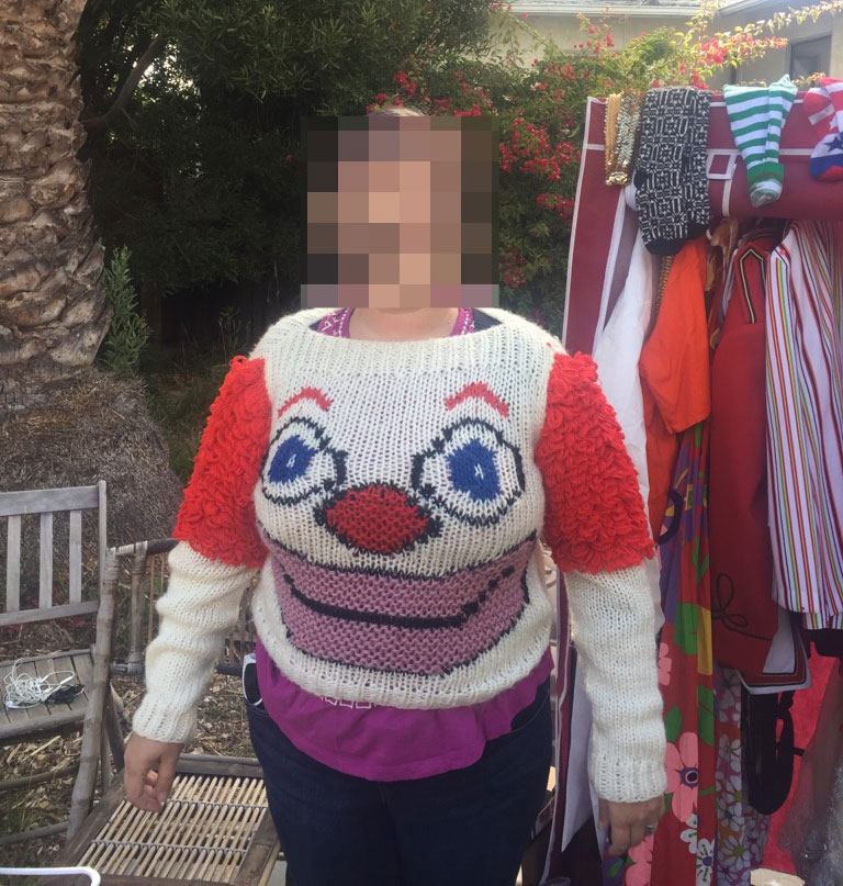 Clown-sweater-4.jpg