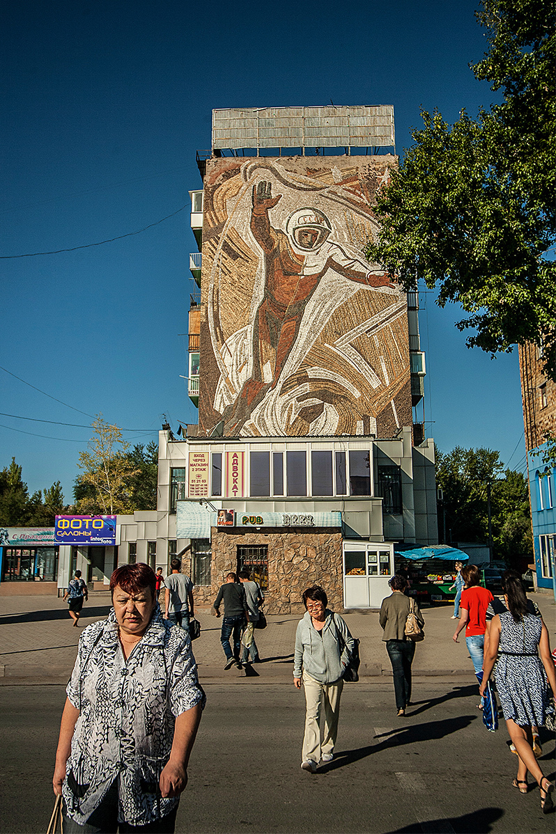 kazakhstan"s decaying soviet spacemurals