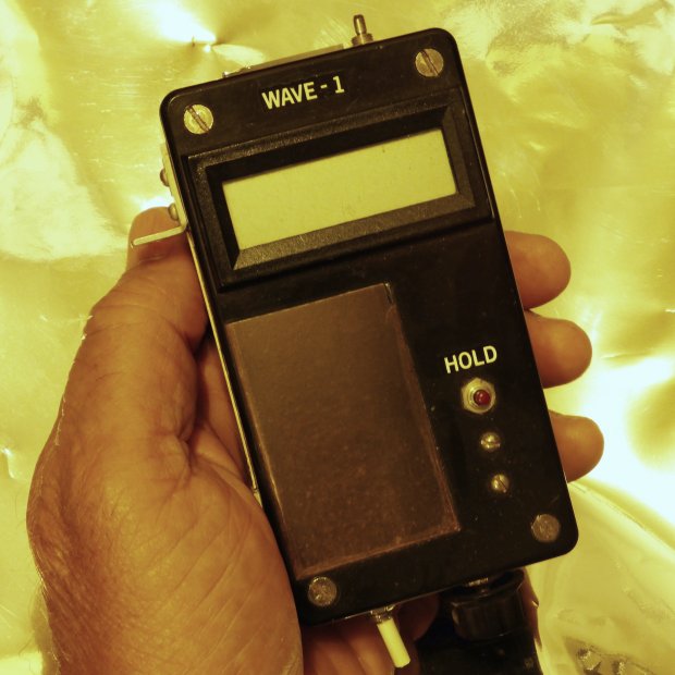 The near-infrared hygrometer used on the Chicago flight whose captain choked Forrest Mims