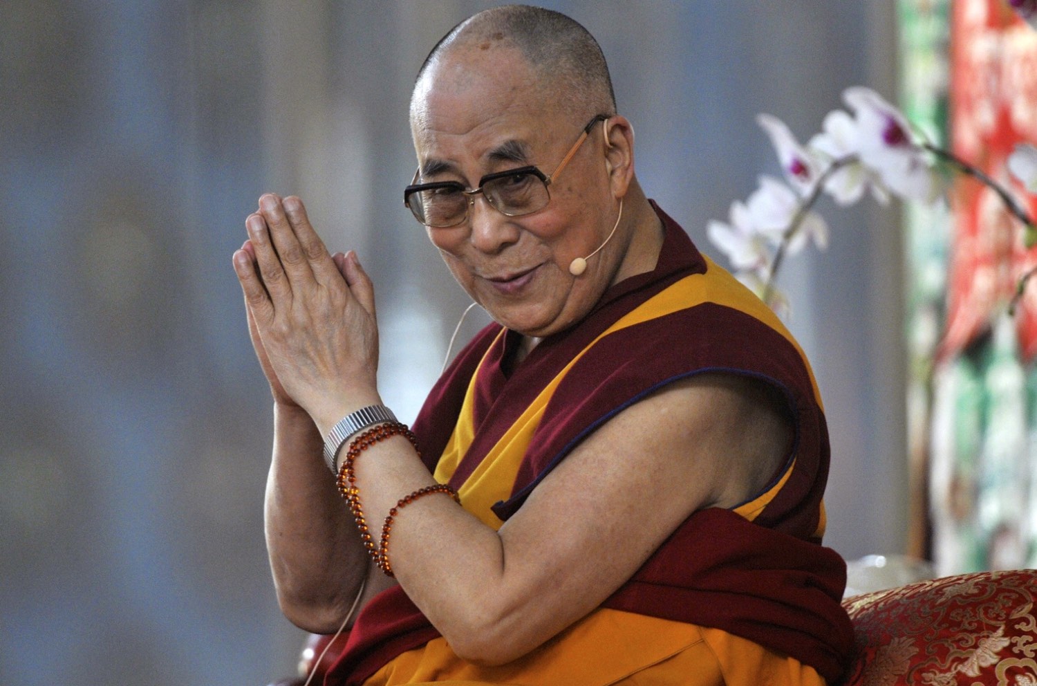 The Dalai Lama speaks to his followers at the Gaden Jangtse Thoesam Norling Monastery in Mundgod, 2014. REUTERS