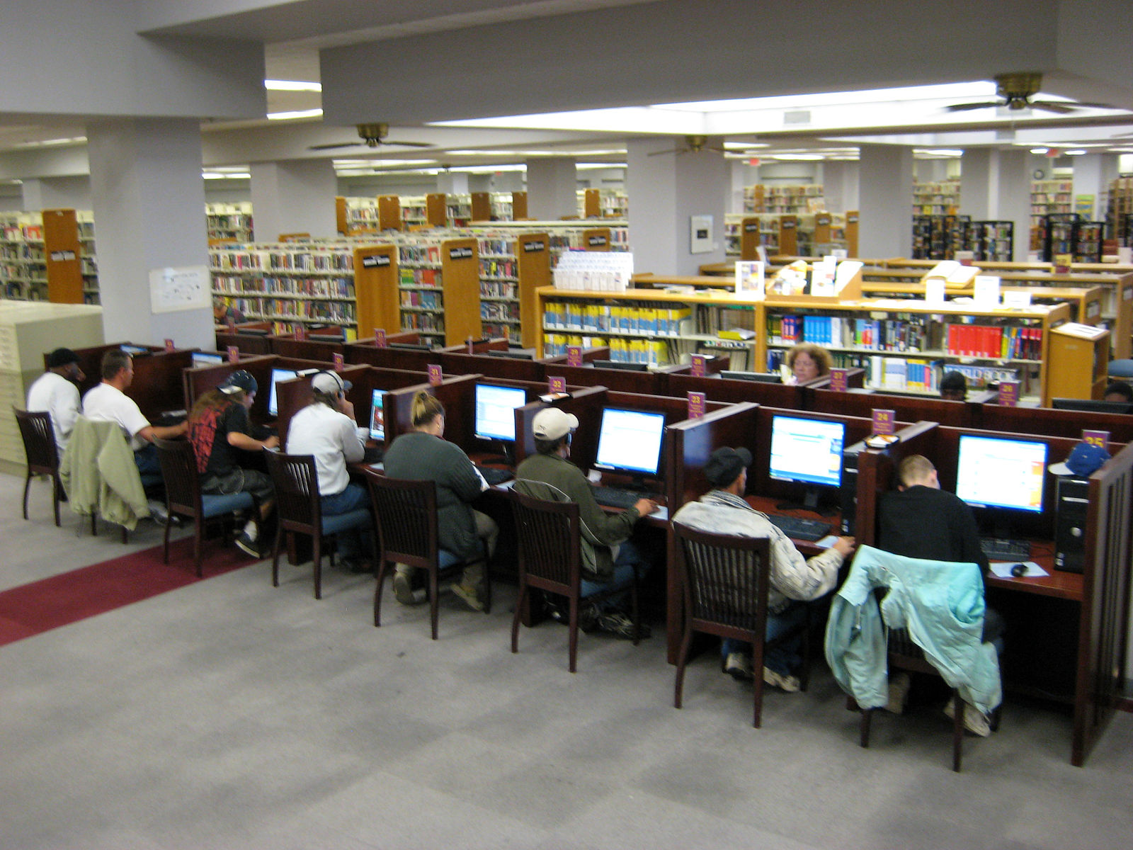 Fort_Worth_Library_Computer_Lab