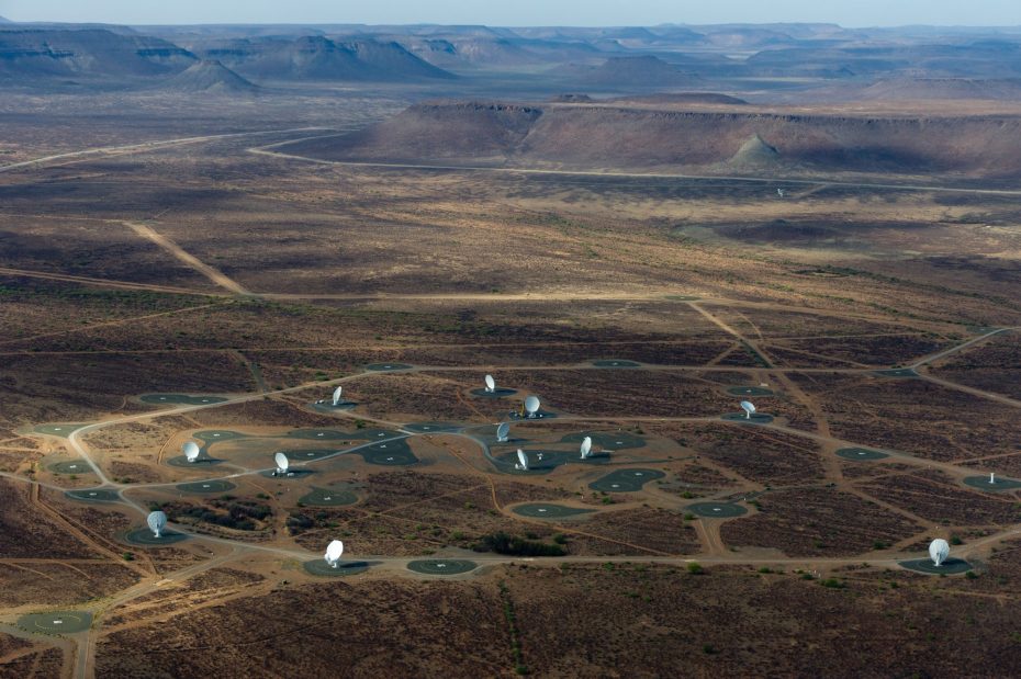 The MeerKAT radio telescope. Photo: SKA South Africa.