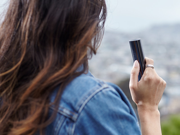 This High Performance Herbal Vaporizer Is As Smart As It