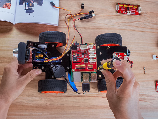 Learn Raspberry Pi by building a robotic self-driving car with Python / Boing Boing