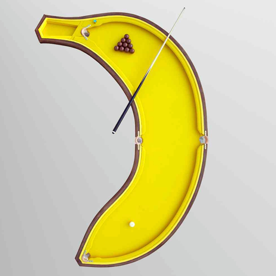 Just look at this banana-shaped pool-table / Boing Boing - 900 x 900 jpeg 107kB