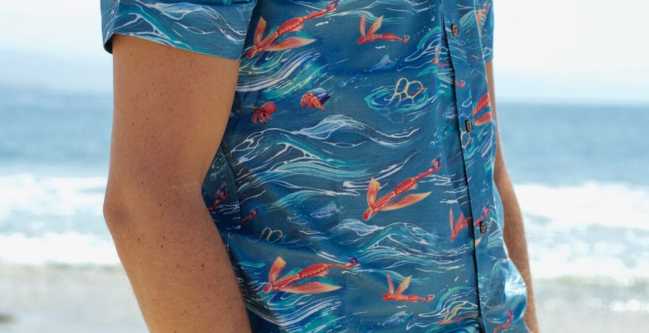 adolfo-correa-hawaiian-shirt-ocean-plast