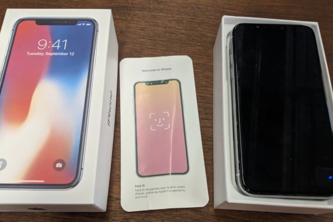Review of a $100 counterfeit iPhone X