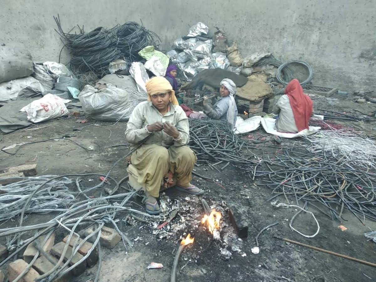 India's e-waste recycling "markets" are toxic nightmares ...