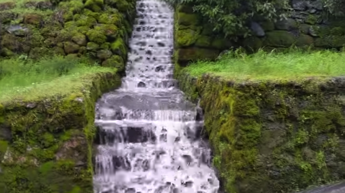 Waterfall on a staircase / Boing Boing