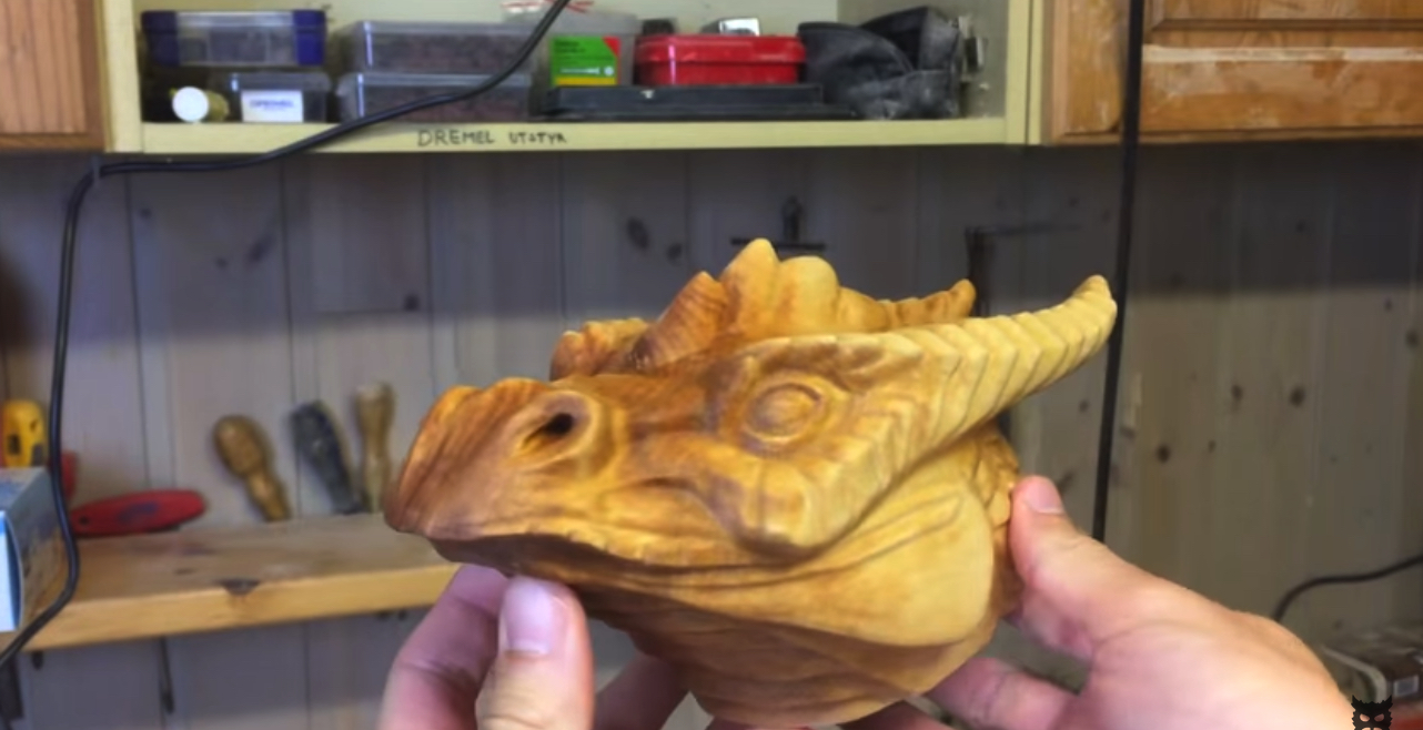 Dragon head carved from wood / Boing Boing
