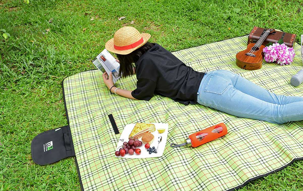 New 200x150cm Waterproof Rug Blanket Outdoor Beach Camping ...