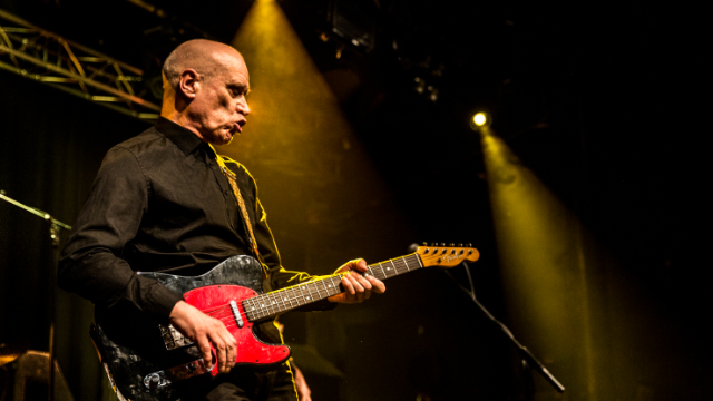 QnA VBage Learn to play guitar like one of the most influential musicians of the 1970s