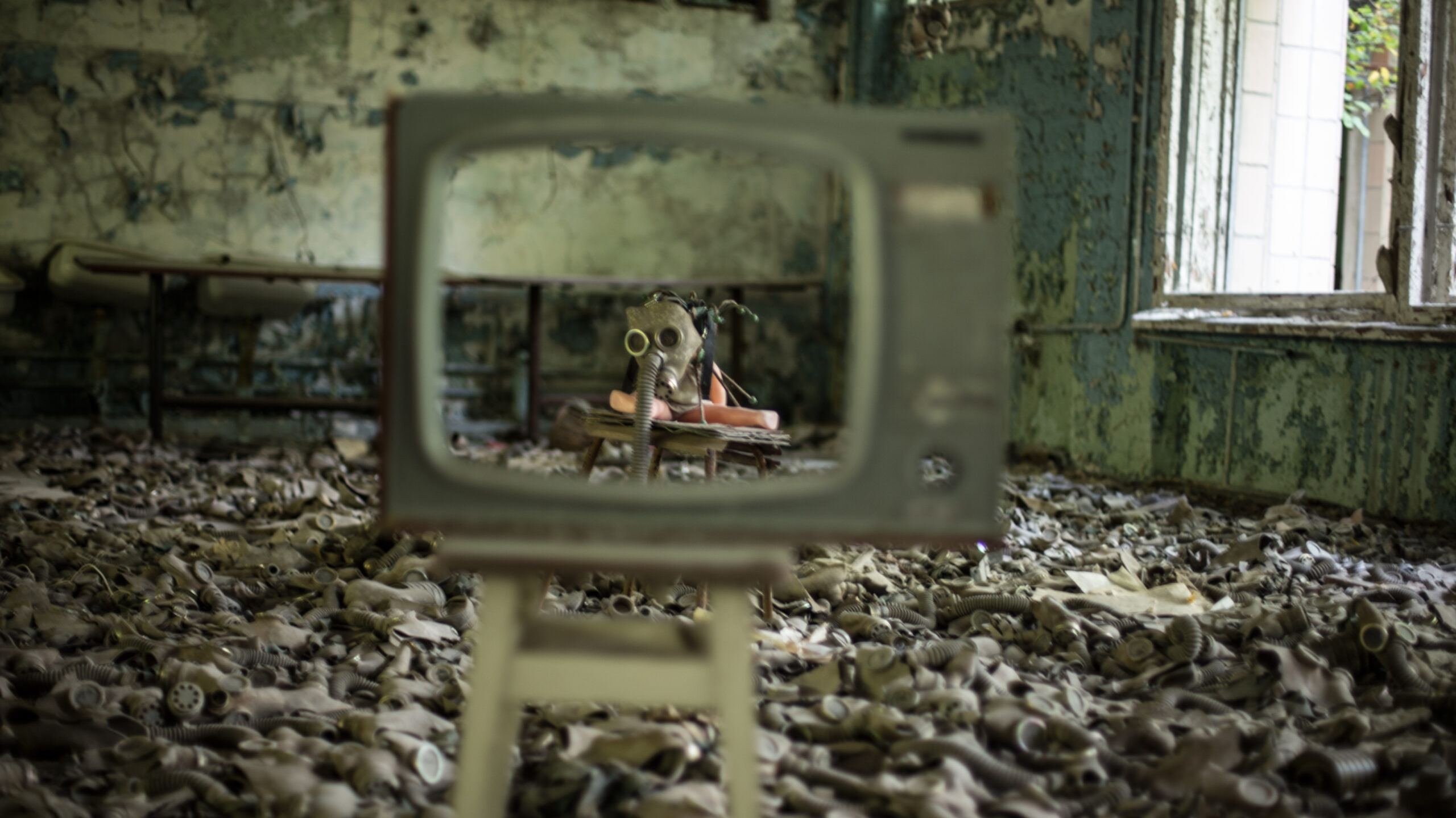 there-s-a-new-radiation-eating-fungus-strand-growing-at-chernobyl